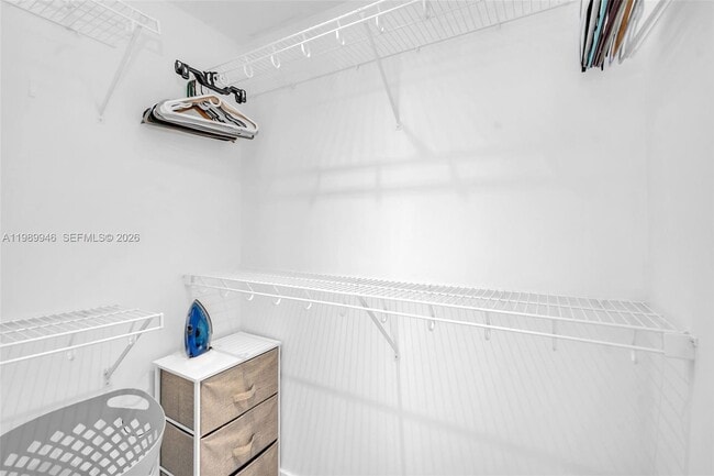 Building Photo - 1600 NE 1st Ave