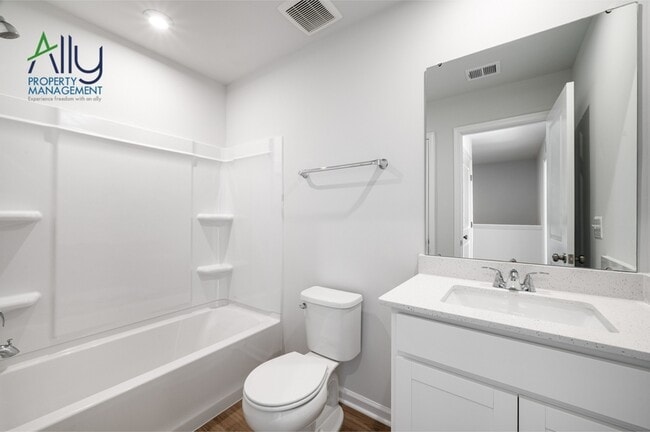 Building Photo - 44 Sophie Kathryn Dr