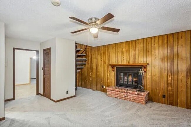 Building Photo - Coming Soon! Beautiful two story home in Winfield that showcases exceptional curb!