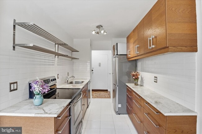 Building Photo - 4600 Connecticut Ave NW