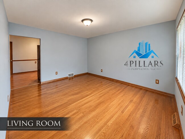 Building Photo - 6715 Montana Ave