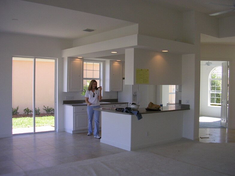 Building Photo - 11300 SW Northland Dr