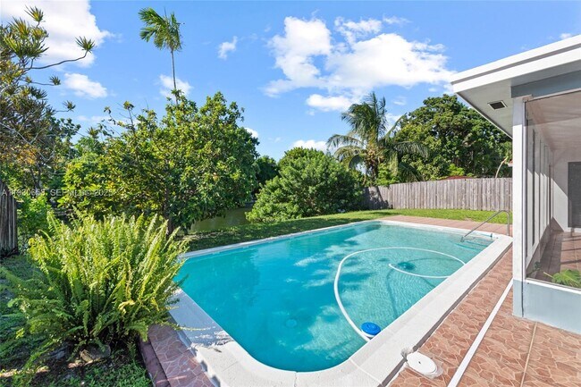 Building Photo - 7070 NW 21st St