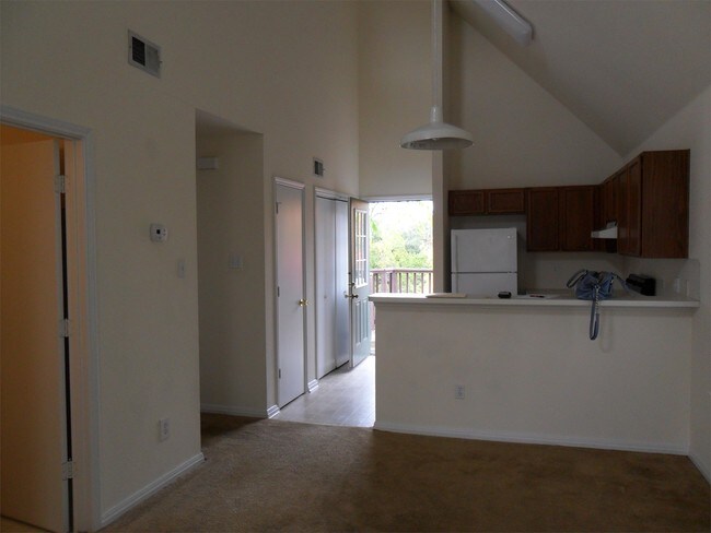Building Photo - 3003 Whisper Oaks Ln