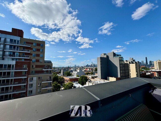 Building Photo - 561 Fourth Avenue