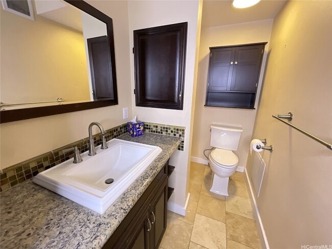 Building Photo - 500 Lunalilo Home Rd