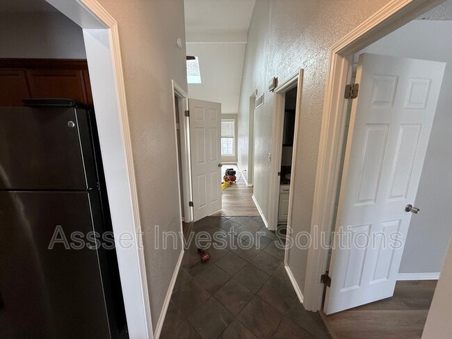 Building Photo - 11109 Delmar Ct