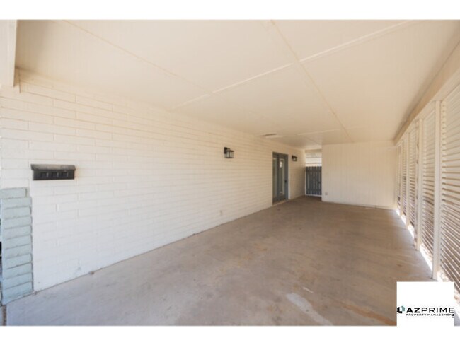 Building Photo - Stylish 2/2 Mesa Duplex Unit!