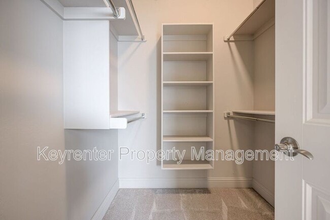 Building Photo - 15121 SE 56th St