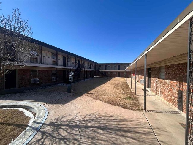 Building Photo - 1314 NW Irwin Ave