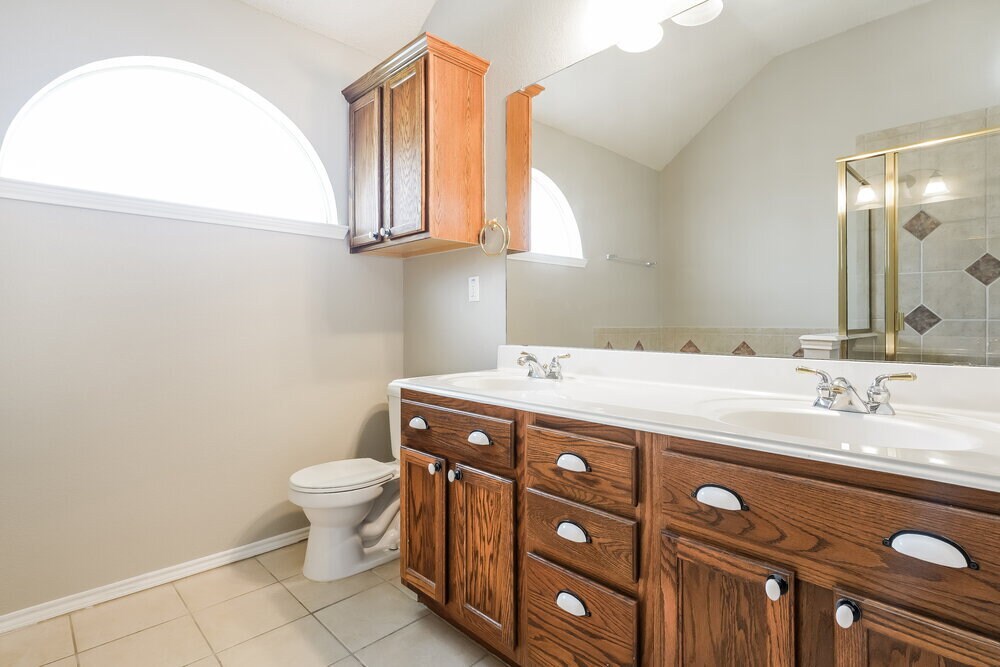 Building Photo - 8504 Rock Creek Dr