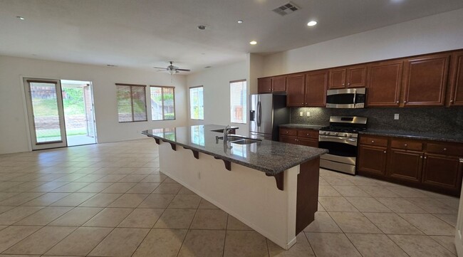 Building Photo - 6015 Dubois Pl