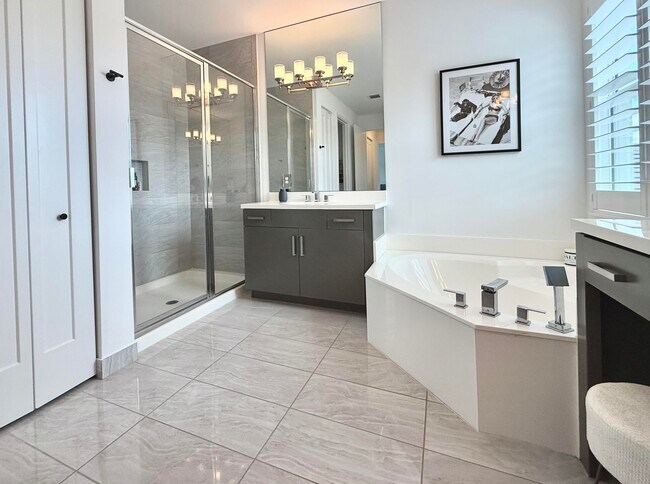 Building Photo - 9842 Salty Bay Dr