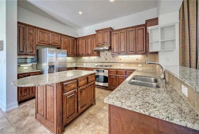 Building Photo - 10916 Bidens Pl