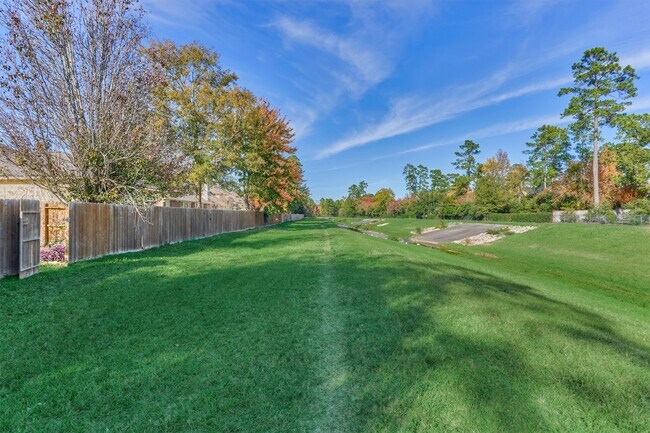 Building Photo - 94 Oriel Oaks Cir