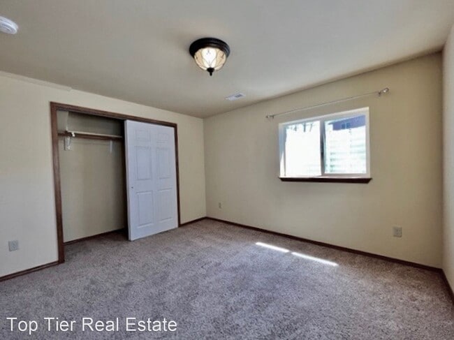 Building Photo - 4 br, 3 bath House - 4275 Addax Court