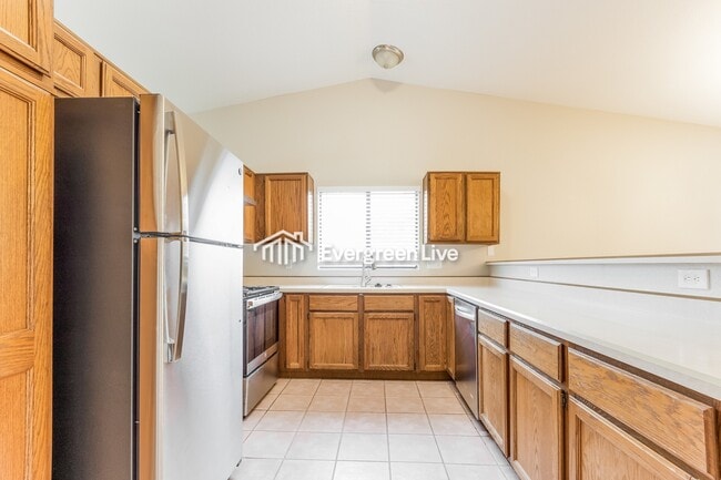 Building Photo - 5990 N Eden Brook Lane