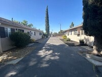 Building Photo - 683 - 695 Vermont Avenue, Turlock CA 95380