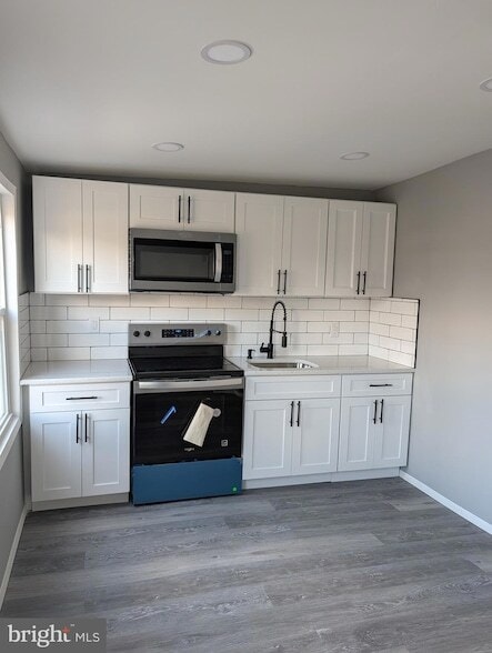 Building Photo - 246 Pierce St