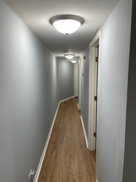 Building Photo - 12018 S Union Ave