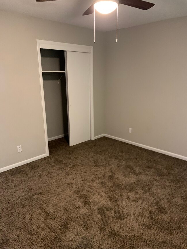 Building Photo - 3301 Buckeye Ct