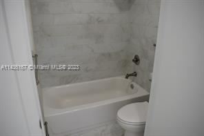 Building Photo - 2 br, 2.5 bath House - 6201 SW 138th Ct