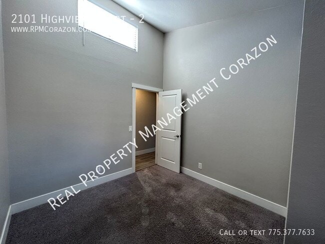 Building Photo - Recently remodeled upstairs 3bd, 2ba avail...