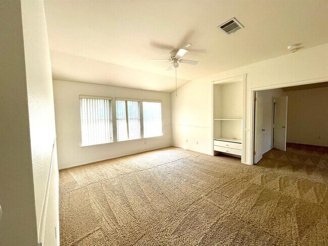 Building Photo - 15515 Cadoz Dr