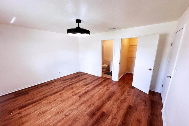 Building Photo - 6171 Heather St