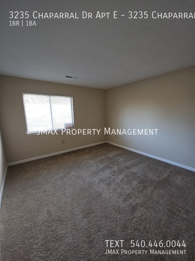 Building Photo - 3235 Chaparral Dr