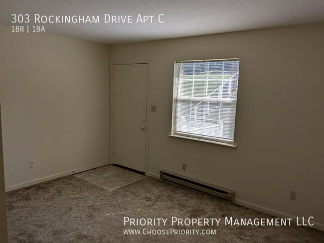 Building Photo - 303 Rockingham Dr
