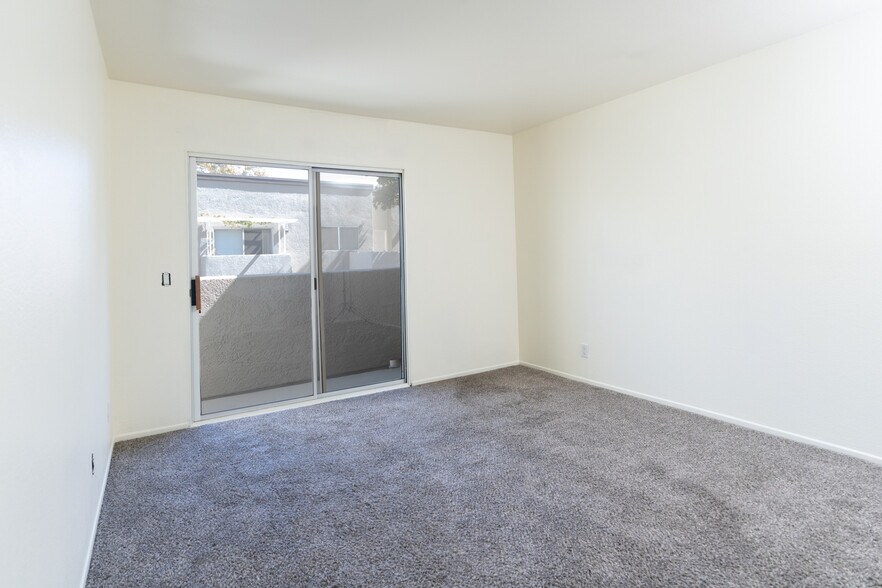 Building Photo - 21314 Nandina Ln