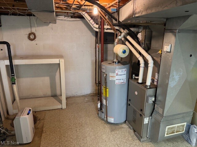 Building Photo - 38870 Courtland Dr