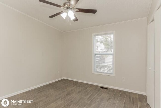 Building Photo - 8222 Strawberry Pt, Charlotte, NC 28215