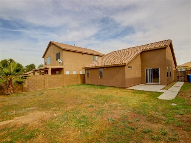 Building Photo - 7202 S 45th Ave