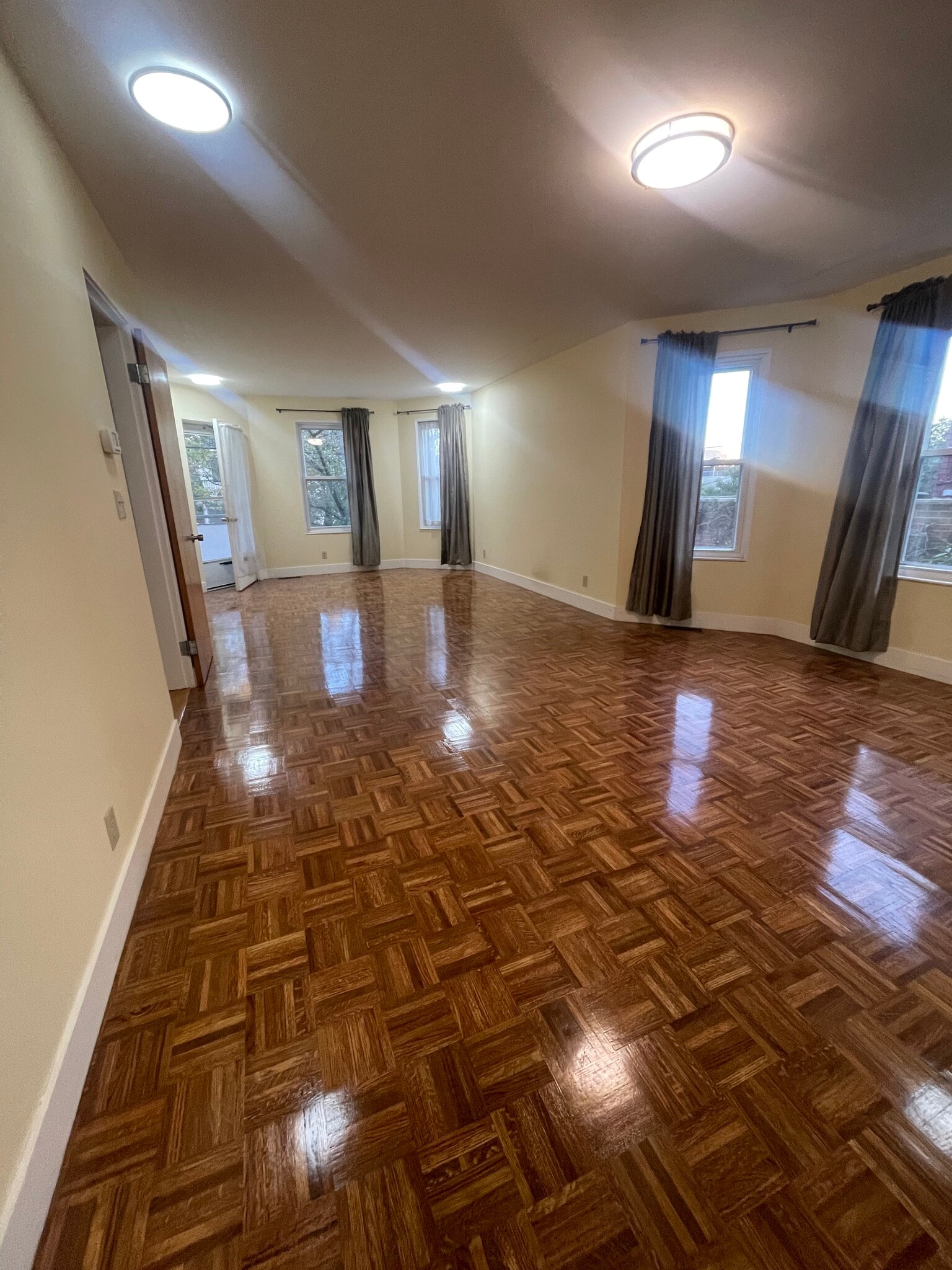 Building Photo - 10 Packard Ave