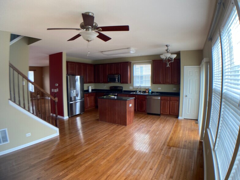 Kitchen - 4173 Milford Ln