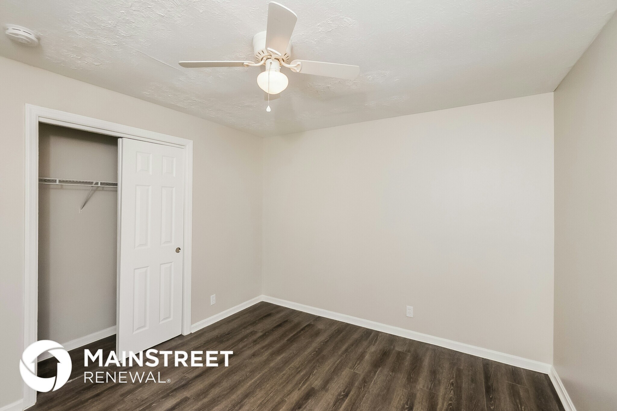 Building Photo - 215 Kim Ct