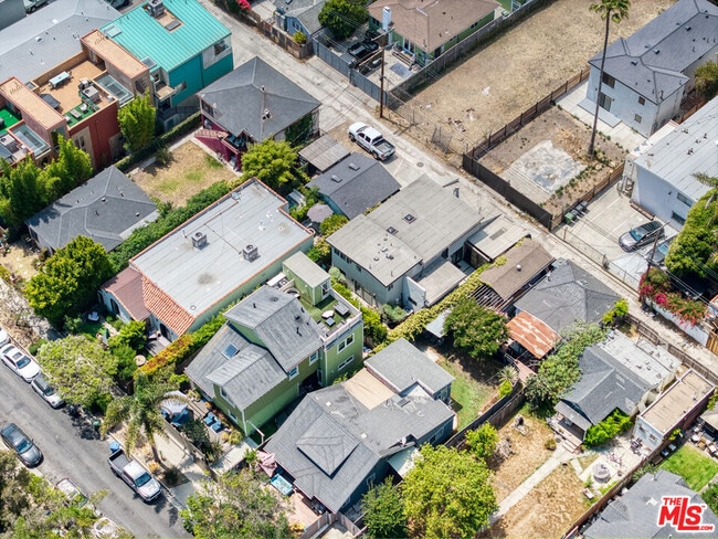 Building Photo - 519 1/2 San Juan Ave