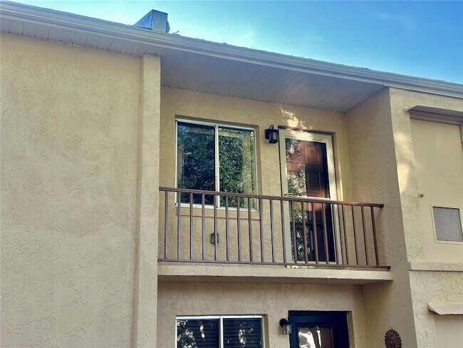Building Photo - 630 Pavare Ct