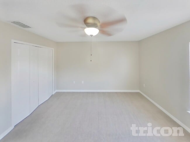 Building Photo - 10323 Frog Pond Dr