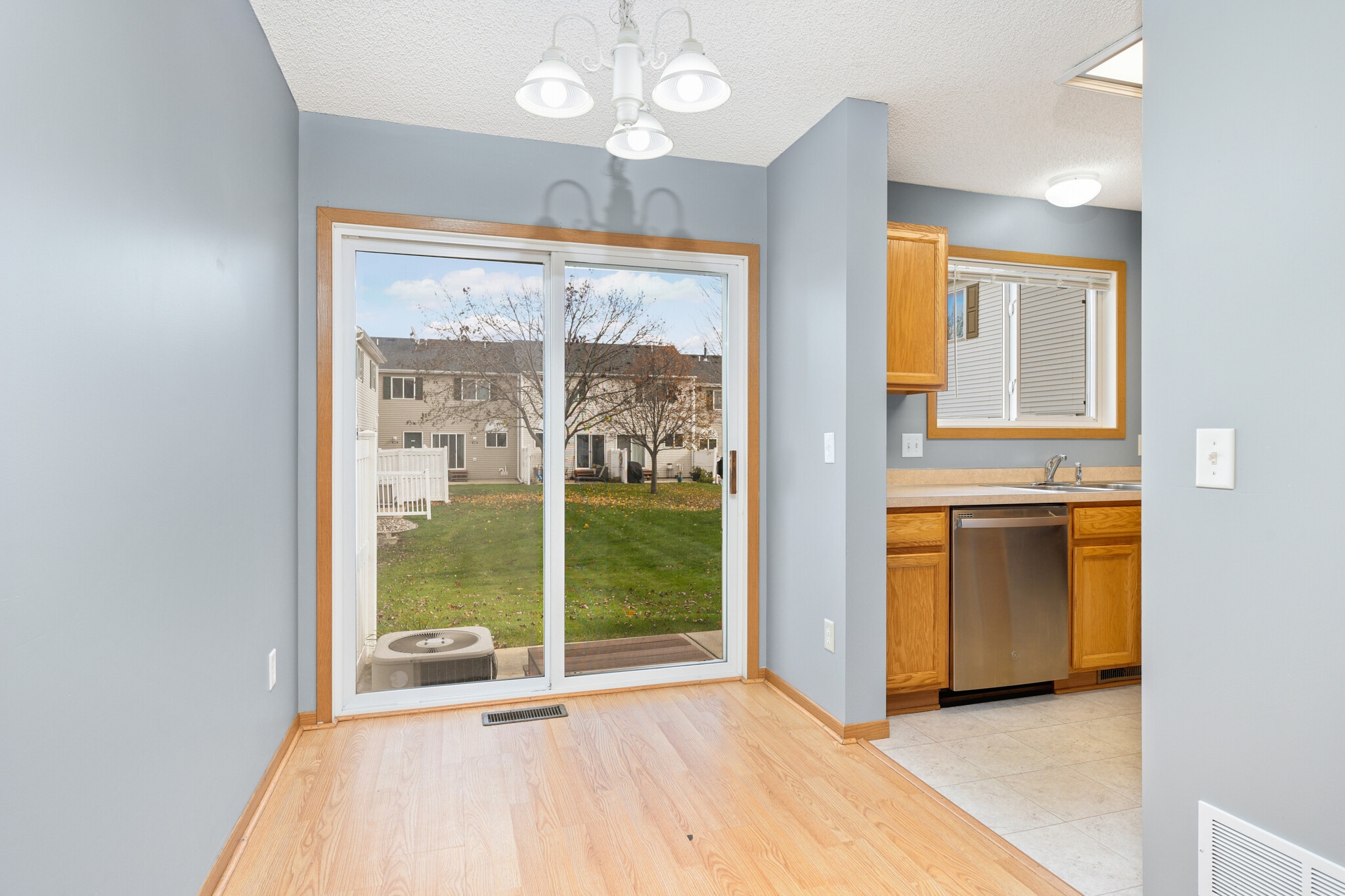 Building Photo - 15493 Flight Way