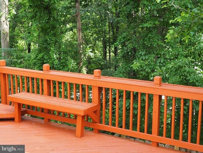 Building Photo - 5711 Crownleigh Ct