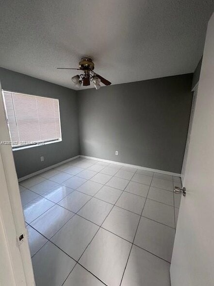Building Photo - 20735 NE 8th Ct