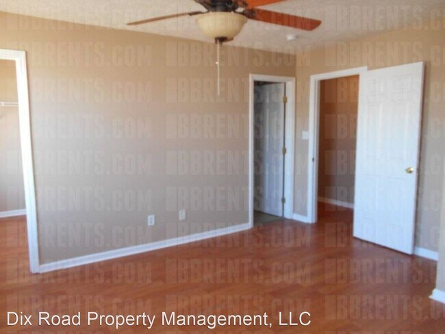 Building Photo - 3 br, 2.5 bath House - 897 Hathaway Drive,