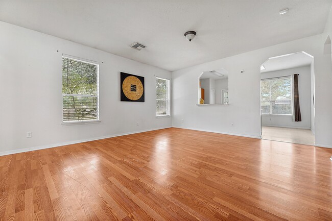 Building Photo - 24203 Pinecreek Point