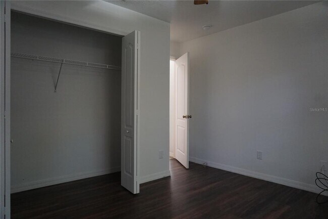 Building Photo - 10500 Lake Hasson Cir