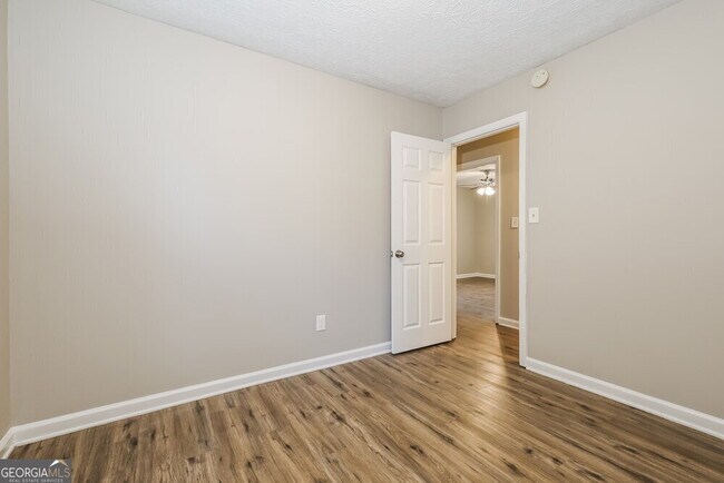 Building Photo - 4252 Catalpa Ct