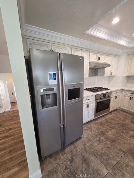 Building Photo - 9 Rock Cliff Pl