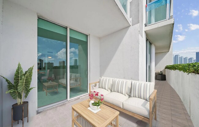 Primary Photo - Breathtaking City Views from This Nordica ...